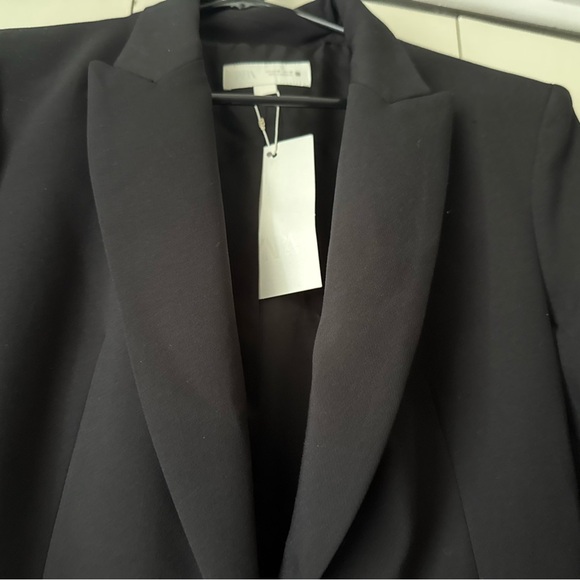 New women’s Zara long sleeve Black blazer with shoulder pads size M long length - Picture 13 of 13
